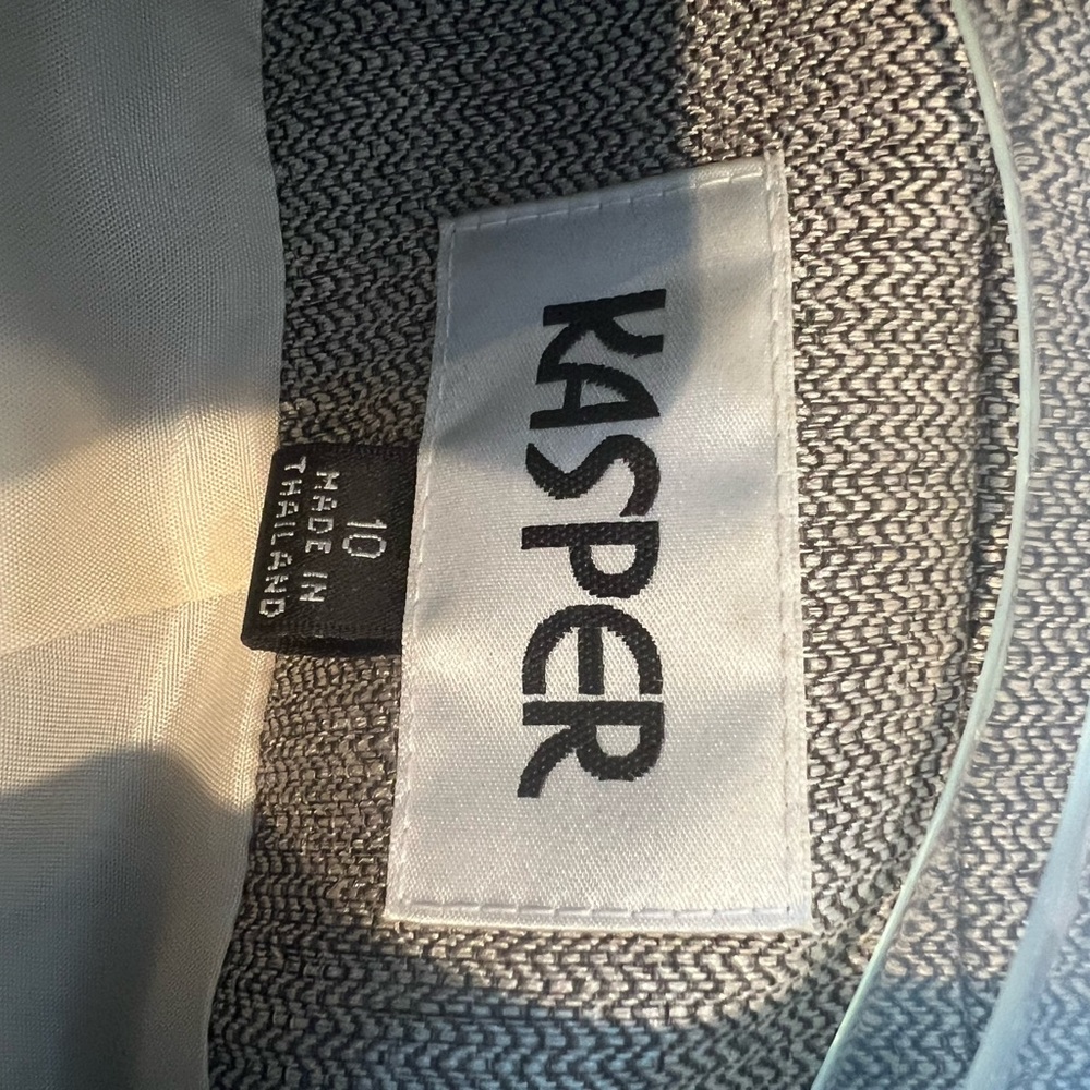 Kasper tweed Blazer and skirt